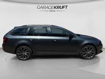 Skoda Octavia Octavia Combi Ambition, a. AHK, Pano., PDC v&amp;h (2018) - Foto 7
