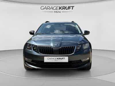 Skoda Octavia Octavia Combi Ambition, a. AHK, Pano., PDC v&amp;h (2018) - Foto 9