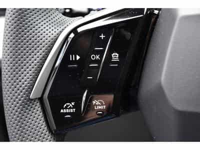 Peugeot 5008 GT Hybrid 145 e-DCS6 7 Pl. ACC CAM NEUF (2026) - Foto 15