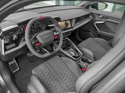 Audi RS3 2.5 TFSI SPORTBACK QUATTRO/ GARANTIE 5/Pano/19/360°/SONOS/SC (2026) - Photo 6