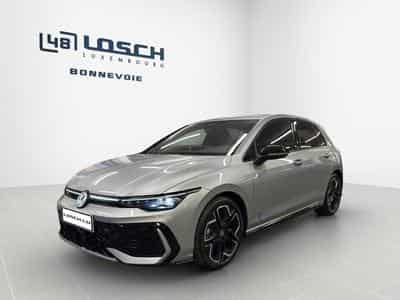 VW Golf LIFE (2026) - Photo 1