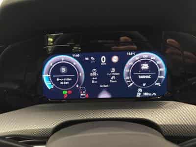 VW Golf LIFE (2026) - Photo 11
