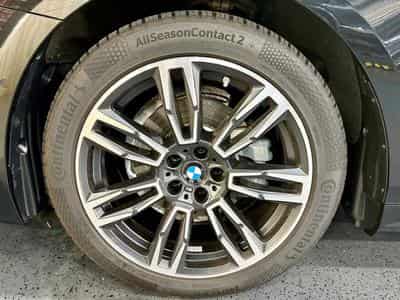BMW 520 520dA Touring 2.0 197cv Auto M-SPORT (2025) - Photo 3