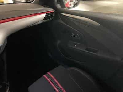 Opel Corsa 1.2 Turbo 96kW S/S Auto GS Line (2023) - Photo 9