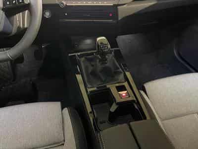 Opel Astra 1.2 Turbo 81kW S/S Elegance (2023) - Photo 10