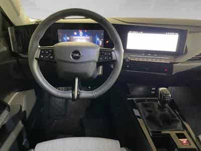 Opel Astra 1.2 Turbo 81kW S/S Elegance (2023) - Photo 6