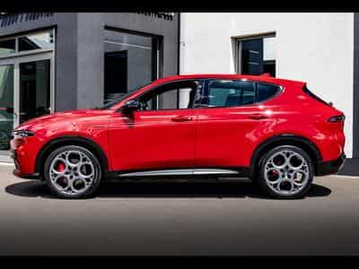 Alfa-Romeo Tonale VELOCE 1.5 MILD-HYBRID TCT – ROSSO ALFA (2023) - Photo 2