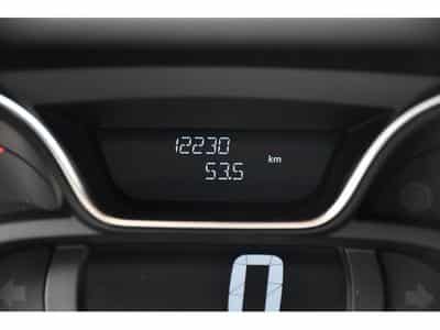 Renault Captur 0.9 TCe REGUL GPS PDC 1° MAIN (2019) - Photo 12