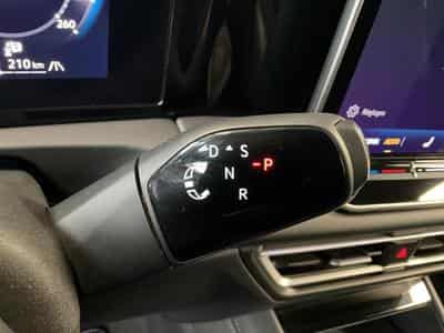 VW Tiguan R-Line+DSG+4Motion+AHK+P.Info+P.Design+MatrixHD (2025) - Foto 14