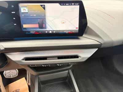 BMW 120 I Pack M / Panoramique / Essence (2025) - Photo 15