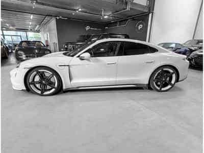 Porsche Taycan PORSCHE TAYCAN TURBO PURE WHITE | SPORT CHRONO | TOIT PANO | (2020) - Photo 7