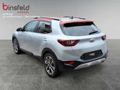 Kia Stonic Fusion 1.4 6AT ISG (2019) - Foto 3