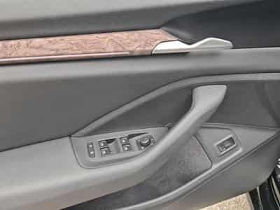 Skoda Superb 2.0 TDI 142 kW 4x4 L&K (2025) - Photo 12