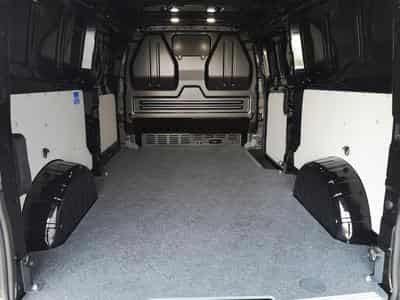 VW e-Transporter Kasten BEV 100 kW RWD LR (2026) - Foto 8