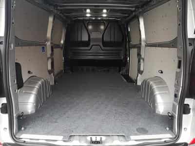 VW e-Transporter Kasten BEV 100 kW RWD LR (2026) - Foto 8