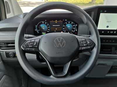 VW T7 BEV 100 kW RWD LR (2026) - Photo 4
