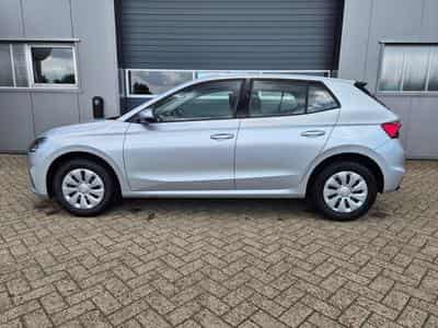 Skoda Fabia 1.0 TSI 115PS (2025) - Photo 2