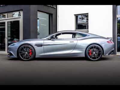 Aston-Martin Vanquish II COUPE 6.0 V12 (574 CH) - SKYFALL METALLIC (2013) - Foto 2