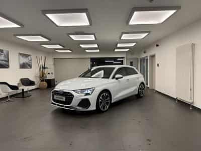 Audi A3 Sportback S line 35 TFSI 150 CV / 110 KW S tronic (2024) - Photo 1