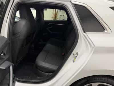Audi A3 Sportback S line 35 TFSI 150 CV / 110 KW S tronic (2024) - Photo 6