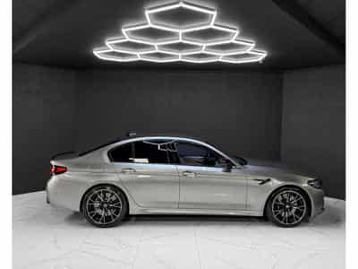 BMW M5 COMPETITION LCI (2022) - Photo 6