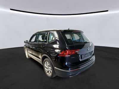 VW Tiguan Life 1.5 TSI 150 CV DSG7 *7 PLACES *ATTELAGE* *HAYON* (2025) - Foto 4