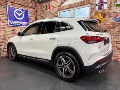 Mercedes GLA 200 GLA 200d 2.0 150cv Auto AMG-LINE (2021) - Foto 2