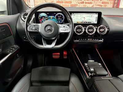 Mercedes GLA 200 GLA 200d 2.0 150cv Auto AMG-LINE (2021) - Foto 4