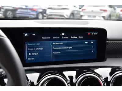 Mercedes A 180 Progressive 7G-DCT CUIR GPS LANE CAM 1° MAIN (2025) - Foto 12