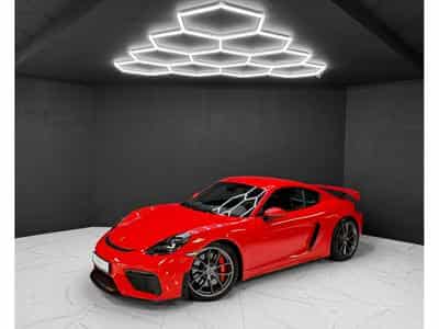 Porsche Cayman 718 GT4 (2020) - Photo 1