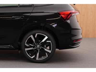Skoda Scala Monte Carlo 1.5 TSI DSG 110 kW-150 CV DSG7 - Attelage - Gara (2025) - Foto 15