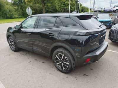 Peugeot 2008 Hybrid 145 Allure (2026) - Photo 4