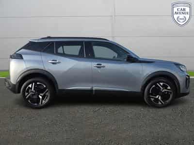 PEUGEOT 2008 1.2 100ch S&S Allure (2024) - Foto 5