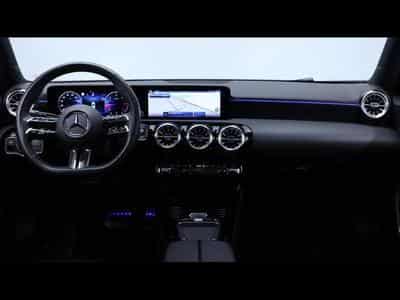 Mercedes A 180 d AMG Line 8g-DCT (2024) - Photo 15