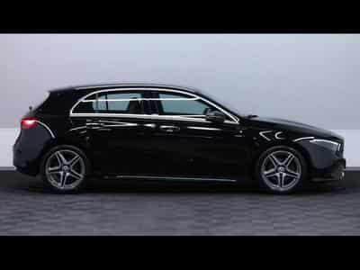 Mercedes A 180 d AMG Line 8g-DCT (2024) - Photo 4