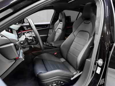 Porsche Panamera 4.0 V8 GTS / 5 SEATS / FULL (2025) - Photo 12
