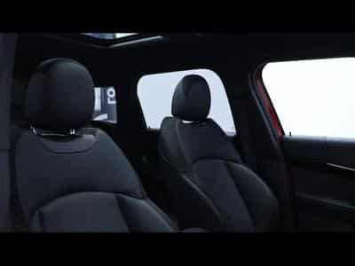 MINI Countryman 1.5 Cooper SE Steptronic (2023) - Photo 12
