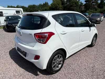 Hyundai i10 i10 YES! *LED*SHZ*Bluetooth*MFL*Tempomat*Euro6* (2015) - Foto 4