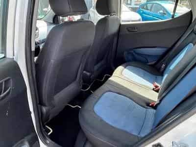 Hyundai i10 i10 YES! *LED*SHZ*Bluetooth*MFL*Tempomat*Euro6* (2015) - Foto 8