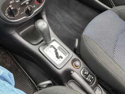 Peugeot 206 206 CC Sport 1.6 *Automatik* (2003) - Photo 12