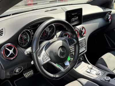 Mercedes A 45 AMG TURBO 4MATIC FACELIFT PANO CUIR NAVI (2017) - Foto 7