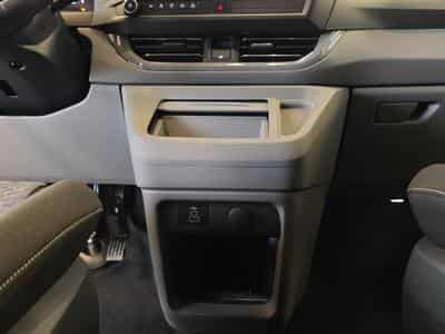 VW Caravelle LIFE 4X4 (2026) - Photo 12