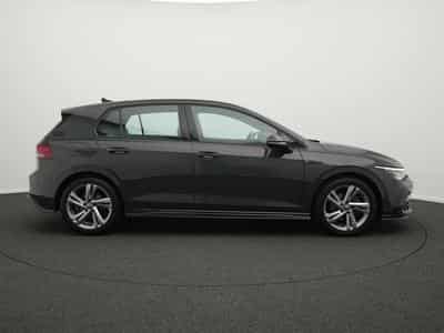 VW Golf VIII 1.5 eTSI R-Line (2024) - Photo 5