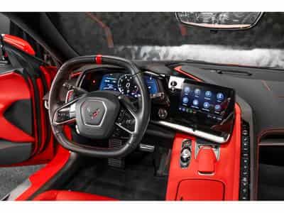 Chevrolet Corvette C8 STINGRAY TARGA 6.2 V8 2LT - PACK PERFORMANCE Z51 - AKRAPO (2023) - Photo 11