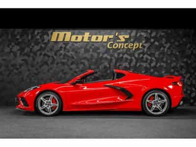 Chevrolet Corvette C8 STINGRAY TARGA 6.2 V8 2LT - PACK PERFORMANCE Z51 - AKRAPO (2023) - Photo 2