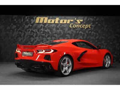 Chevrolet Corvette C8 STINGRAY TARGA 6.2 V8 2LT - PACK PERFORMANCE Z51 - AKRAPO (2023) - Photo 3