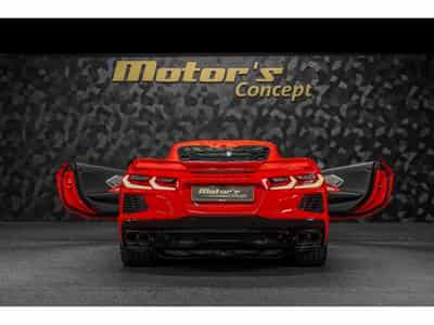Chevrolet Corvette C8 STINGRAY TARGA 6.2 V8 2LT - PACK PERFORMANCE Z51 - AKRAPO (2023) - Photo 5