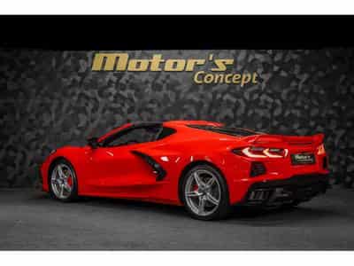 Chevrolet Corvette C8 STINGRAY TARGA 6.2 V8 2LT - PACK PERFORMANCE Z51 - AKRAPO (2023) - Photo 7