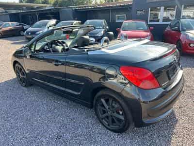 Peugeot 207 207 CC Sport 1.6 *Vollleder*Standheizung* (2007) - Foto 6