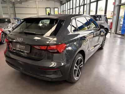 Audi A3 2.0 TDi 116HP (2023) - Photo 3